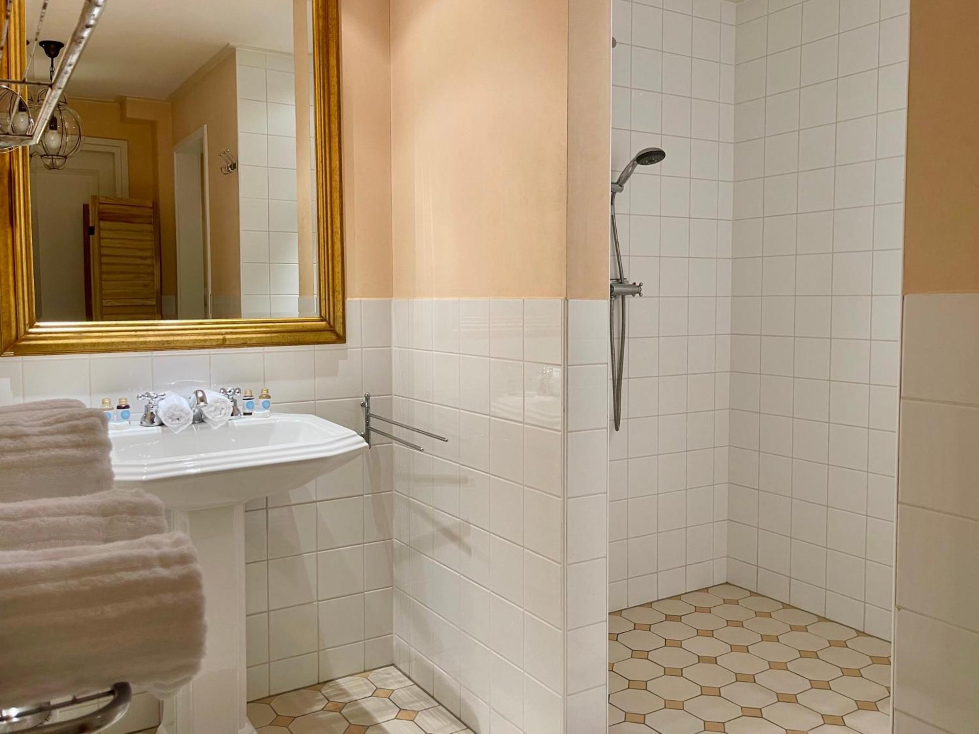 B&B Kerkstraatje3 Midden In Historisch Centrum Zutphen Dış mekan fotoğraf